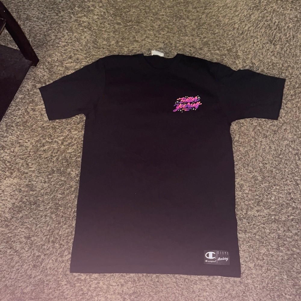 Champion size LARGE